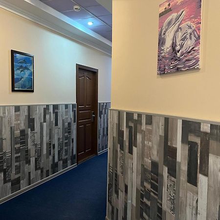 Three Dolphins Hotel Aktau  Exterior foto